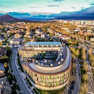 Hotel Jardines De Uleta Suites